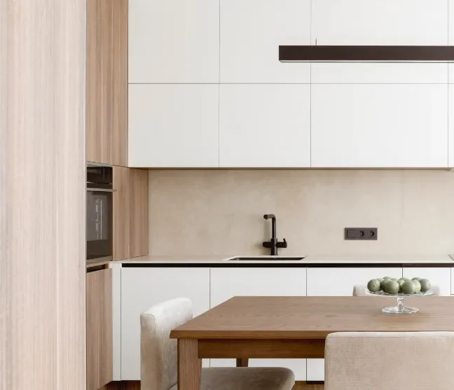 Rénovation plomberie salle de bain par un artisan expérimenté.